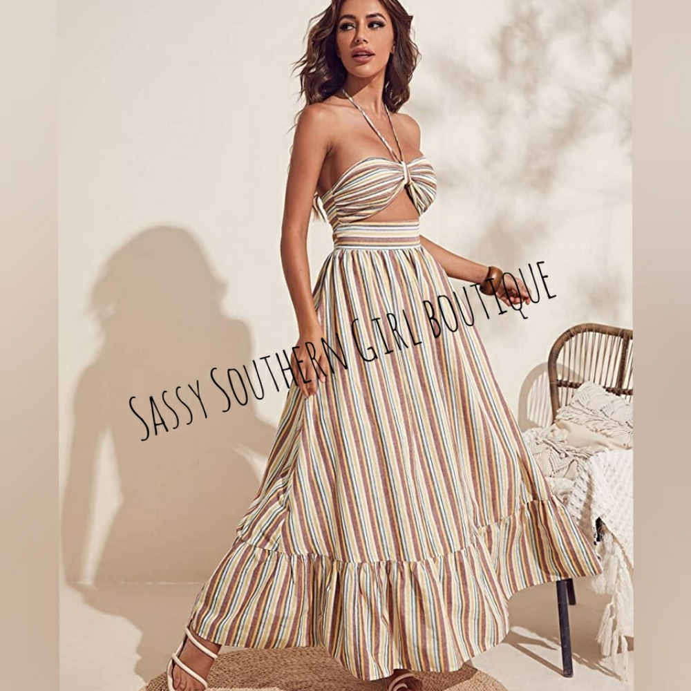 🆕⭐ Boho cut out maxi halter dress - Picture 6 of 12